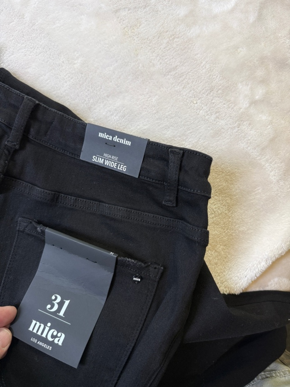 ⭐️NWT Mica black cat high-rise slim wide leg women’s jeans SZ 31 - Picture 6 of 8